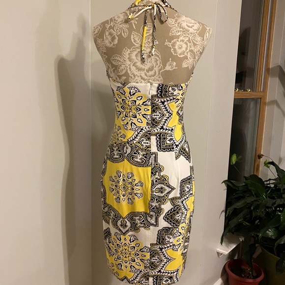 Cache’ Body Con Medallion Print Halter Dress - Picture 4 of 10
